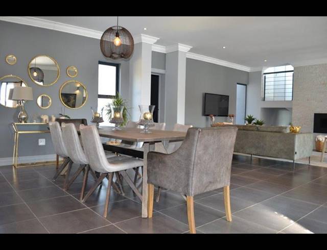 5 BEDROOM HOUSE FOR SALE IN COPPERLEAF ESTATE